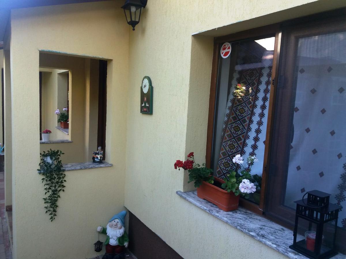 Villa Casuta Bunicilor Bukarest Exterior foto